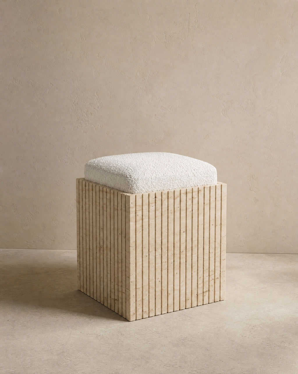 LINÉA Stool